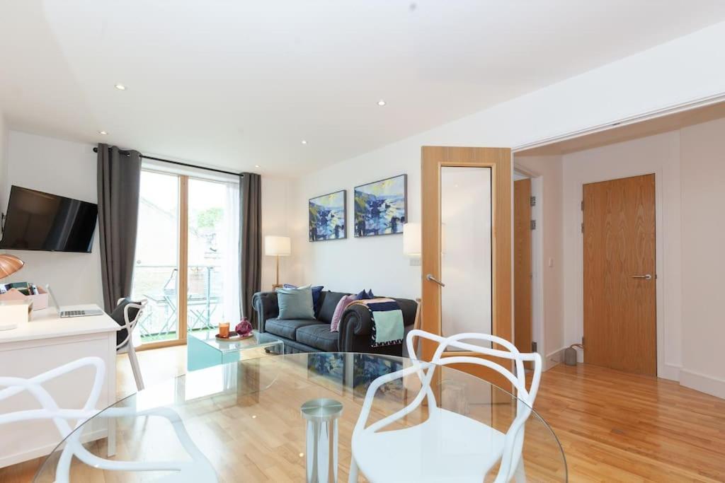 Oxfordshire Living - The Tolkien Apartment - Oksford Zewnętrze zdjęcie