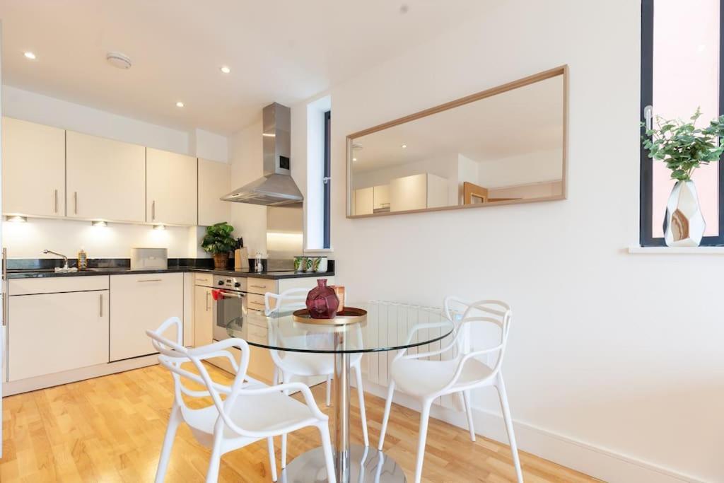 Oxfordshire Living - The Tolkien Apartment - Oksford Zewnętrze zdjęcie