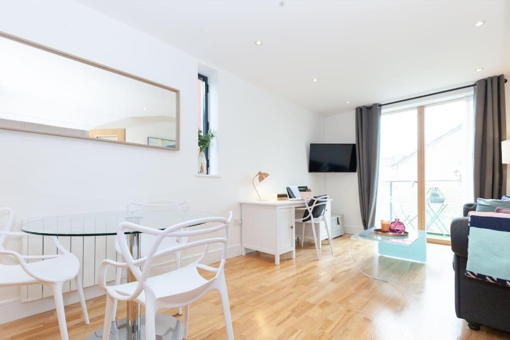 Oxfordshire Living - The Tolkien Apartment - Oksford Zewnętrze zdjęcie